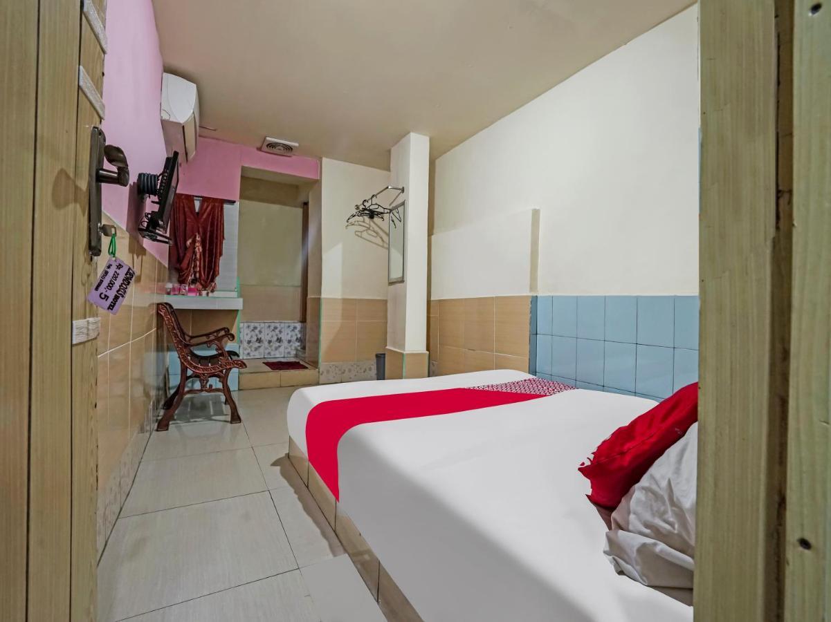 Oyo 90158 Hotel Lendosis Perintis Kemerdekaan Palembang Esterno foto