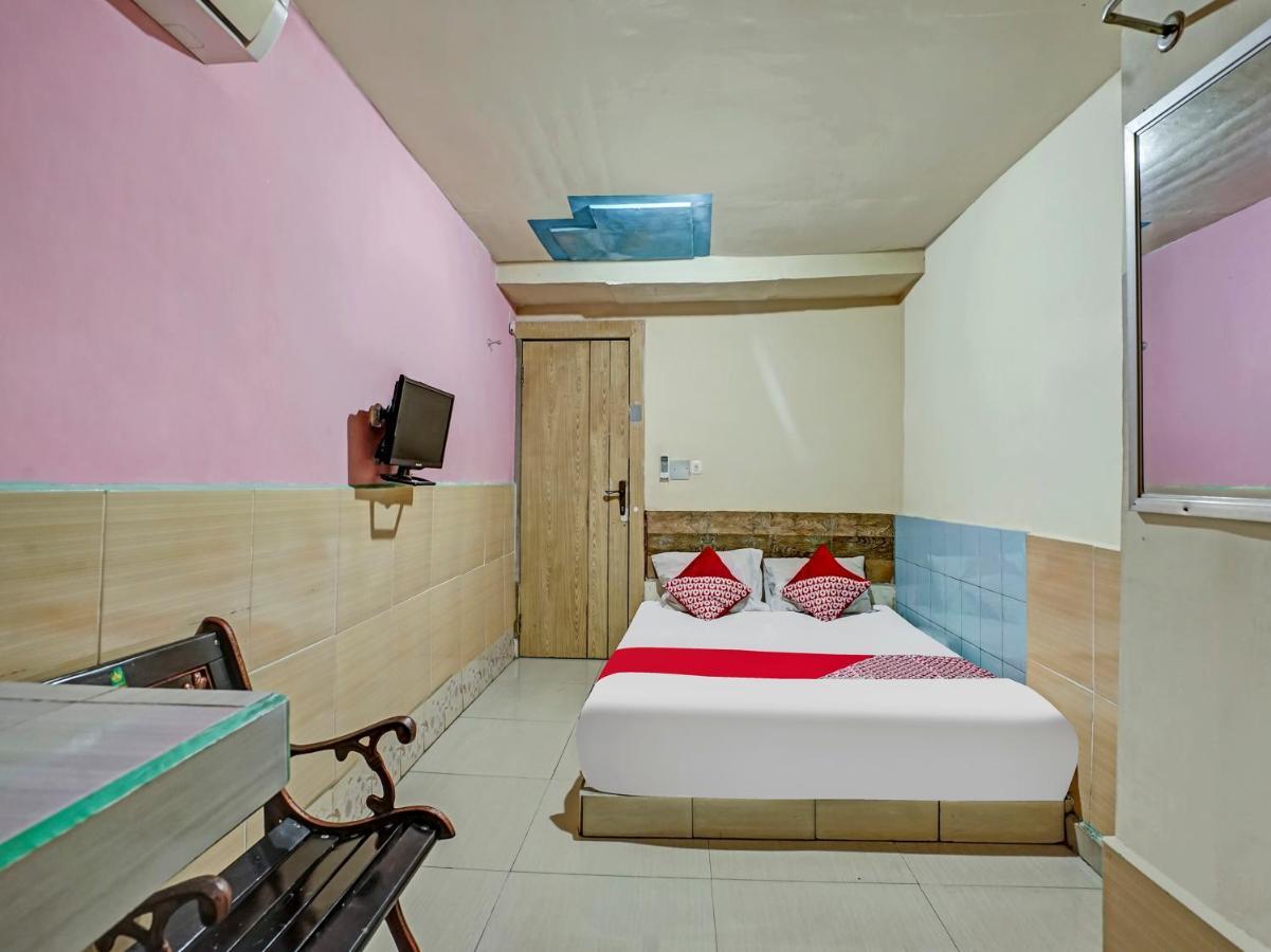 Oyo 90158 Hotel Lendosis Perintis Kemerdekaan Palembang Esterno foto